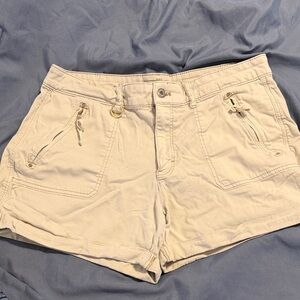 Beige Women's Casual Utility Shorts